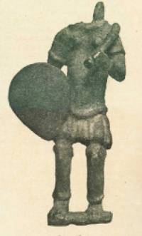 Римска статуетка на воин от първите векове сл. Хр., намерена при църквата „Св. Богородица” в Бургас