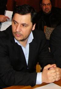 Общинският съветник от СЕК Георги Манев повече от месец чака отговорите на въпросите си. От общината обаче мълчат
