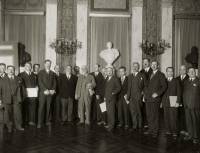 Делегация от видни български журналисти на посещение в Генуа, Италия през 1932 г.