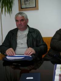 Арендаторът Стефан Райнов е заплашен да остане без препитание заради лакомията на  Бумбала, снимка: Авторът