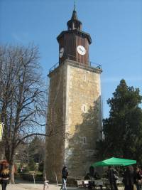 Часовниковата кула на Свищов, строена през 1763 година, днес е обявена за паметник с национално значение