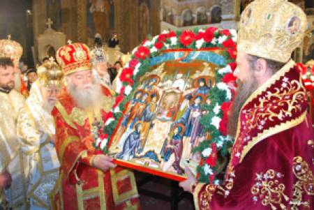 Новите български светци