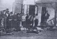 Пред гарата в Добрич румънските войски умъртвяват по жесток начин 57 българи без никаква вина