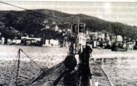 Германската подводница U-33 в Босфора