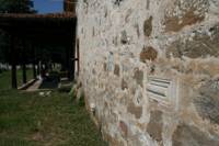 Вградените в каменния зид части от мраморния саркофаг, в който според легендата е погребан цар Борис Покръстителя