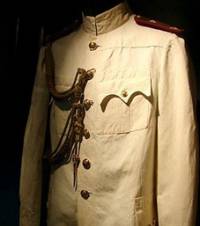 Част от униформата на Никола Иванов, съхранявана в Националния военно-исторически музей в София