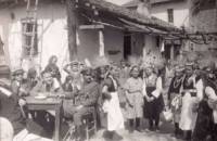 Лазаруване в село Долни Лозен, Софийско, през 1943 г.