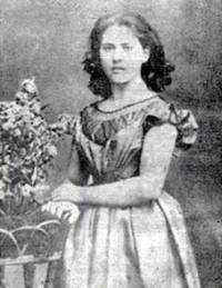 Братовчедката Мина Горанова – майка на Сава Огнянов, с която поетът-революционер е много близък 
