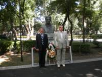 Съпредседателите на НФСБ Валери Симеонов и Валентин Касабов отдадоха почит на делото на Васил Левски пред бюст-паметника му в Бургас