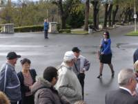 Със скандирания „Оставка!” бе освиркана и Снежина Маджарова от ГЕРБ - председател на Бургаския общински съвет