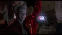 Гари Олдман като Дракула. Във филма на Копола, както и в оригиналния вариант на романа, графът вампир се отбива във Варна