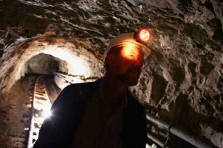 Компенсации за работа в уранов рудник