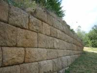 За изграждането на храма са използвани 4000 каменни блока