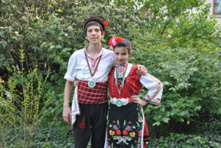 Таланти от Добрич взеха балканската титла по фолклор