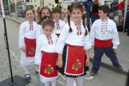 Училище „Дунав” представи родната култура в Линц