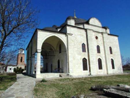 Загадката на уникалната църква в Узунджово