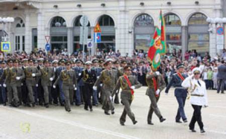 Българската армия не е пушечно месо