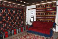 Музеят в Котел съхранява образци на автентични килими, най-старите от които са на 200 години