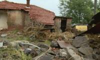 Бедствието в Странско е причинено от скъсана язовирна стена, а не от количеството дъжд, изсипал се над селото