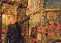 Игуменът на Преображенския манастир отец Георги е гневен на държавата и безпомощен да спре разрухата