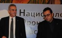 Валентин Касабов (вляво) бе избран за зам.-председател на НФСБ, а Христиан Митев (до него) – за председател на контролната комисия