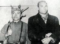 8 април 1964 г. - турски граничен полицай води полковник Пеньо Пенев към неутралната зона на ГКПП Капъкуле, за да бъде разменен срещу 9 техни шпиони