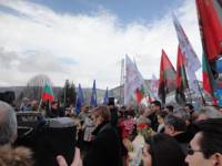 На възпоменателния митинг в памет на жертвите бяха дошли депутати от Патриотичния фронт, стотици членове и симпатизанти на НФСБ, близки на загиналите, жители на Буново, както и свидетели на трагедията