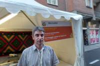 Цветан Димитров пред българския щанд на Световното изложение на сирената „Cheese 2015” в град Бра, Италия