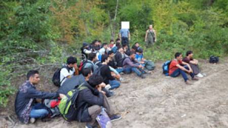 Как група родолюбиви българи успяха да спрат мигранти