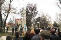 Момент от церемонията в Свиленград, с която бе отбелязана 130-годишнината от рождението на Христо Топракчиев
