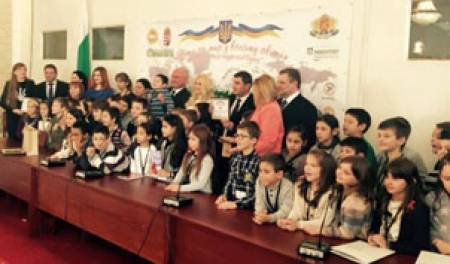 Депутат от НФСБ стана домакин на детска инициатива за мир