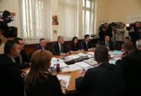 Момент от срещата на Меглена Кунева с парламентарната група на ПФ