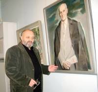 Уредникът на музея Иван Матев от затварянето му до днес пази експозицията