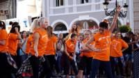 Момент от фитнес флашмоба, организиран от NowWeMove в София през миналото лято