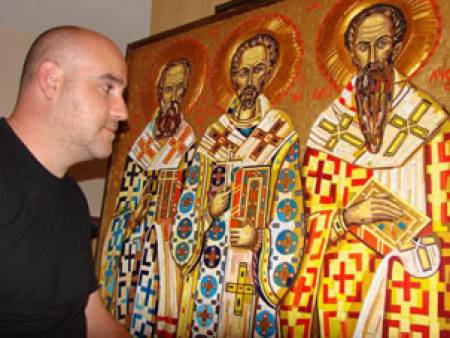 Иконите на един българин са най-тачените в Лондон