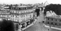 През XIX век в днешната общинска сграда в София се е помещавал един от най-известните вертепи