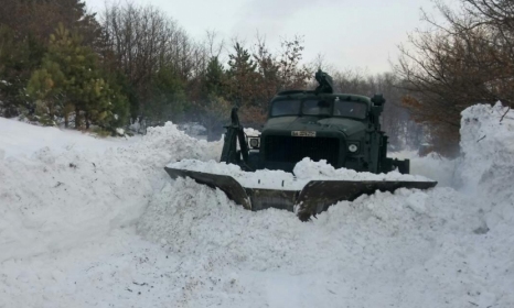 Военни разчистват пътя до родното село на Захари Стоянов