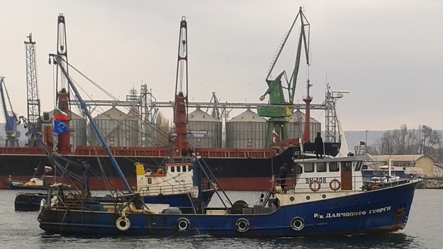 Варненските рибари отново излизат на протест