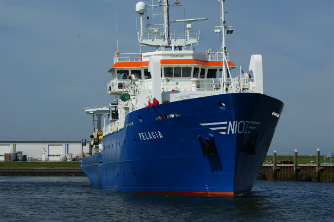 Холандски научно-изследователски кораб ще проучва Черно море