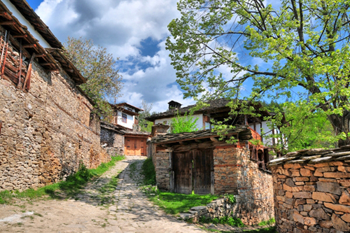 Атрактивни дестинации в България, където можем  да прекараме незабравим Великден