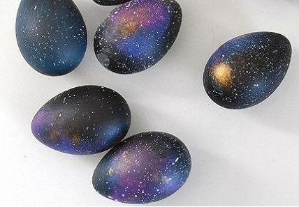 Ученици ще боядисват във варненската обсерватория... космически великденски яйца