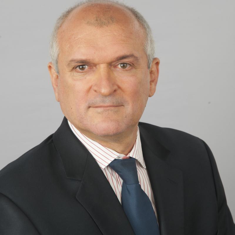 Димитър Главчев е председател на 44-то Народно събрание. Кой е той?