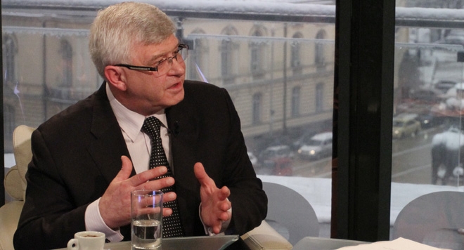 Служебният министър на финансите се връща в екипа на Горанов