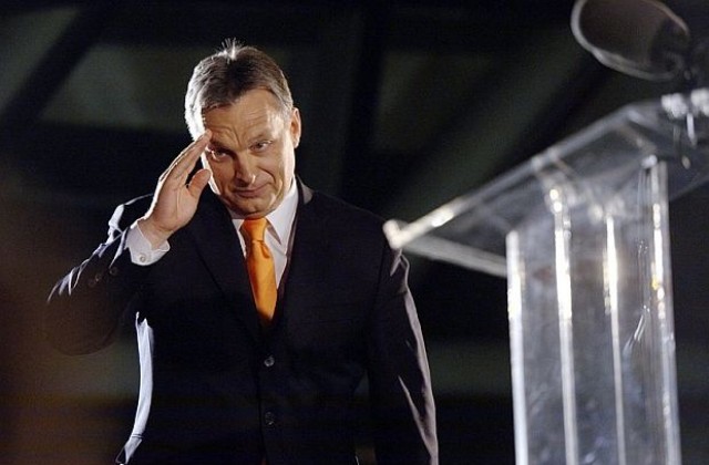 Виктор Орбан поздрави българския премиер на Гергьовден