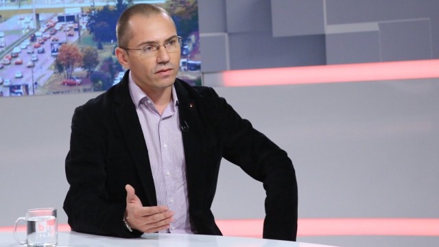 Ангел Джамбазки сигнализира главния прокурор за изказване на Бирали