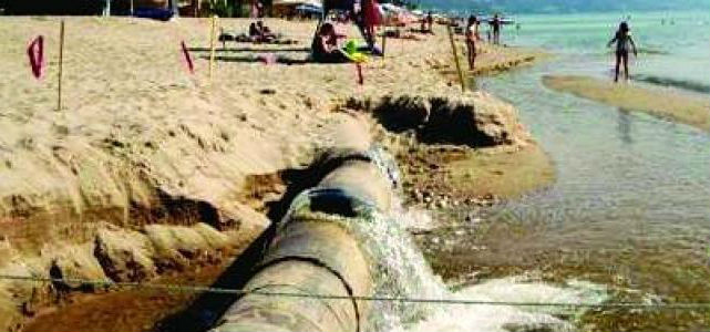 "Чисто" море: Откриха тайна тръба за фекални води на плажа Харманите в Созопол