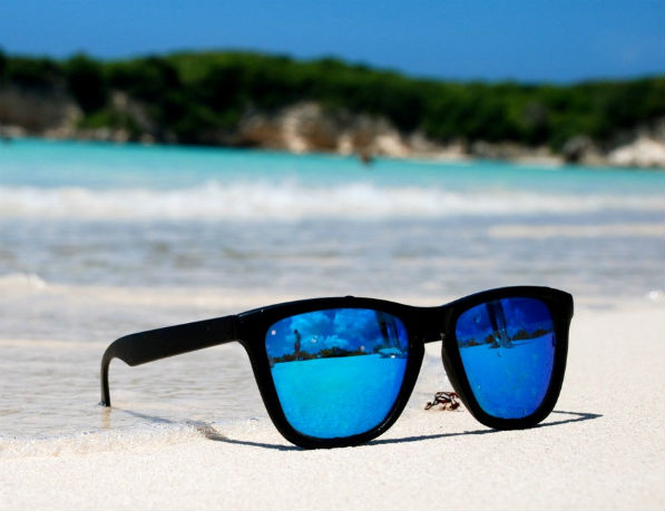 Някои от продаваните у нас слънчеви очила представляват сериозен риск за потребителите