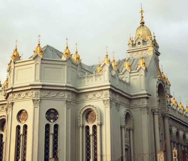 Ремонтът на Желязната църква в Истанбул приключи отвън