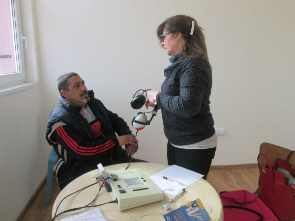Само за роми: Безплатни прегледи и имунизации в Средец и Малко Търново
