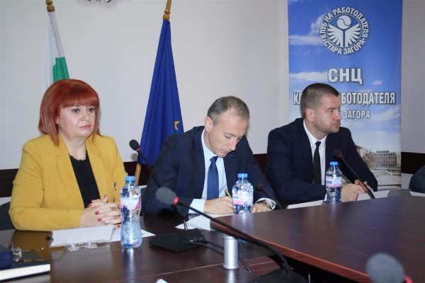 Бизнесът в Стара Загора поиска повече професионални училища за сметка на езиковите гимназии